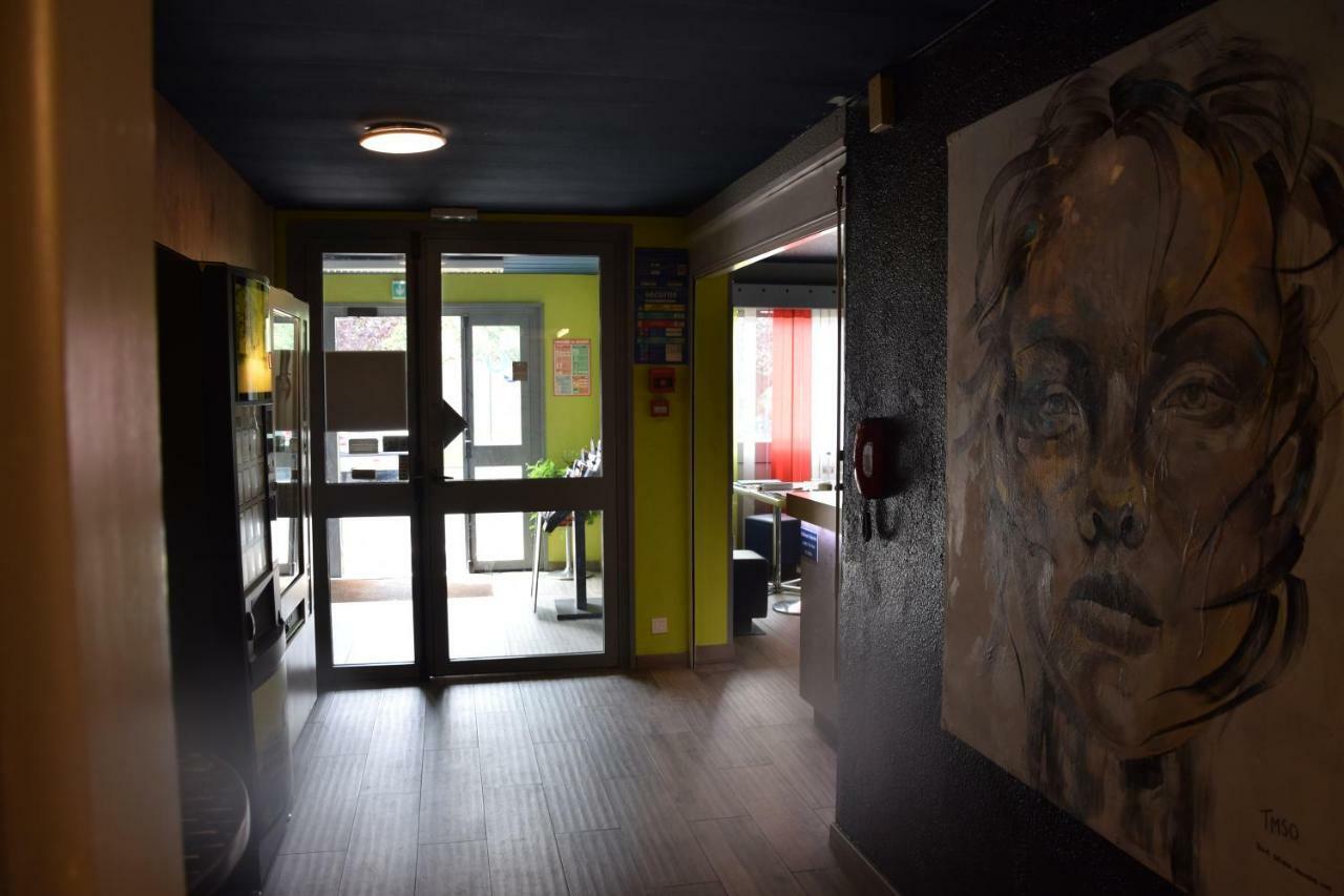 Design Booking Villeneuve-le-Roi Esterno foto