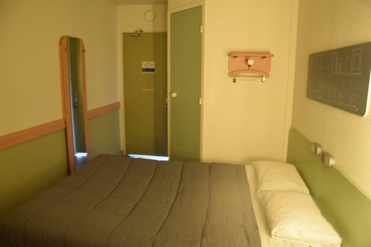 Design Booking Villeneuve-le-Roi Esterno foto